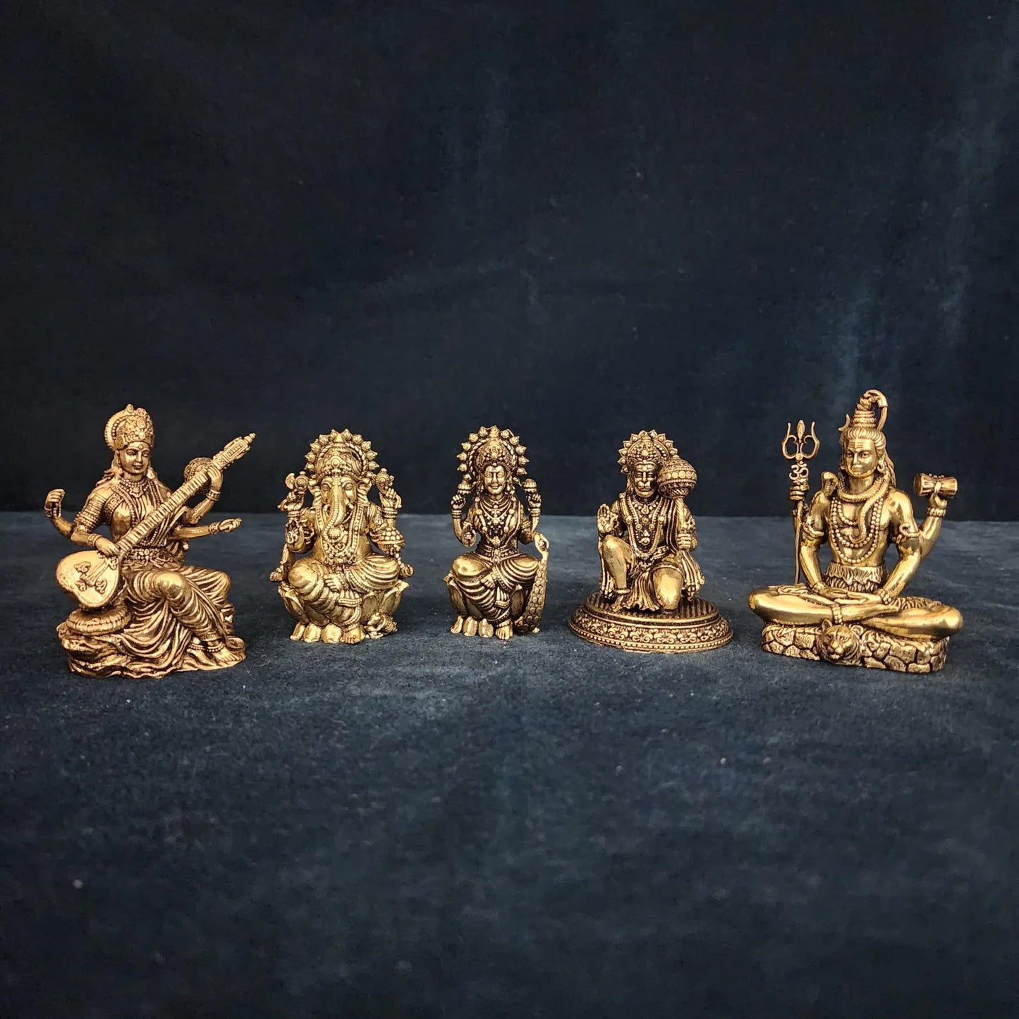 Hindu God Goddess for small Temple | Lakshmi Ganesha Saraswati Shiva or Lord Hanuman in premium brass | 3 inch | Best idea for small gift