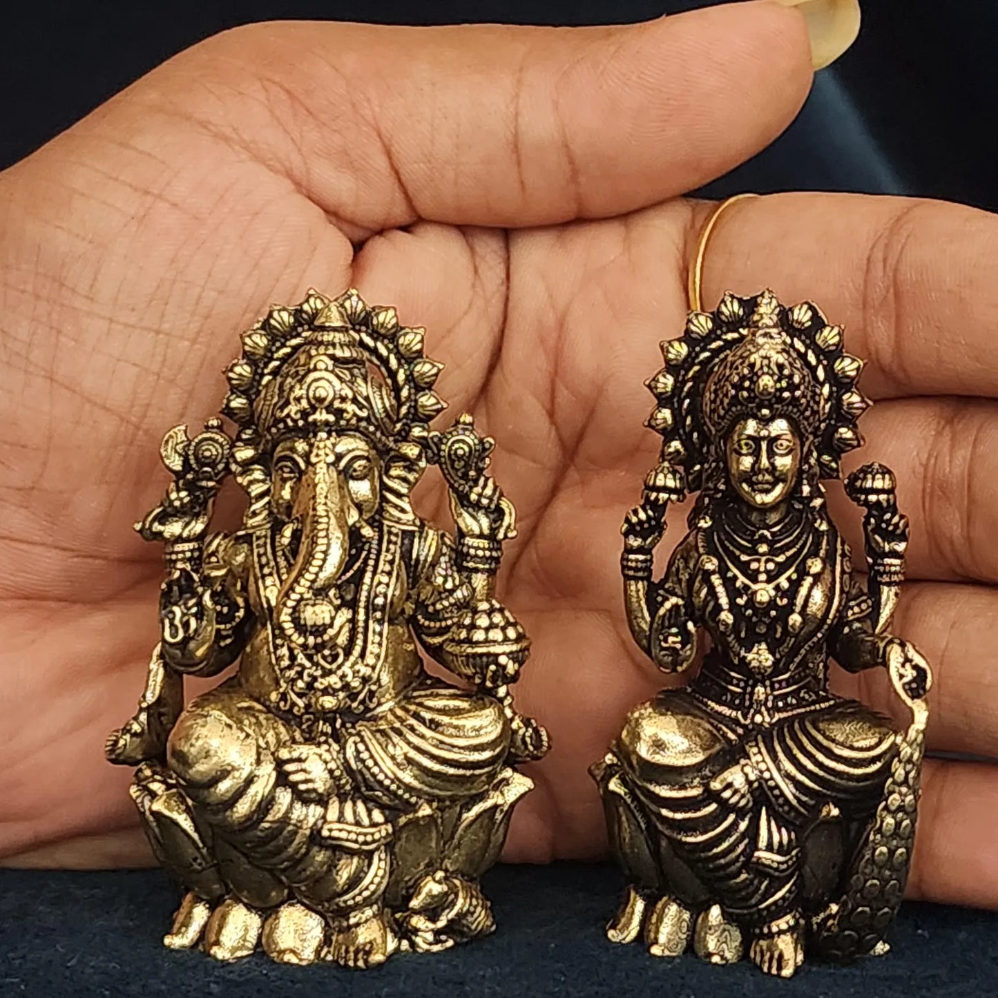 Hindu God Goddess for small Temple | Lakshmi Ganesha Saraswati Shiva or Lord Hanuman in premium brass | 3 inch | Best idea for small gift