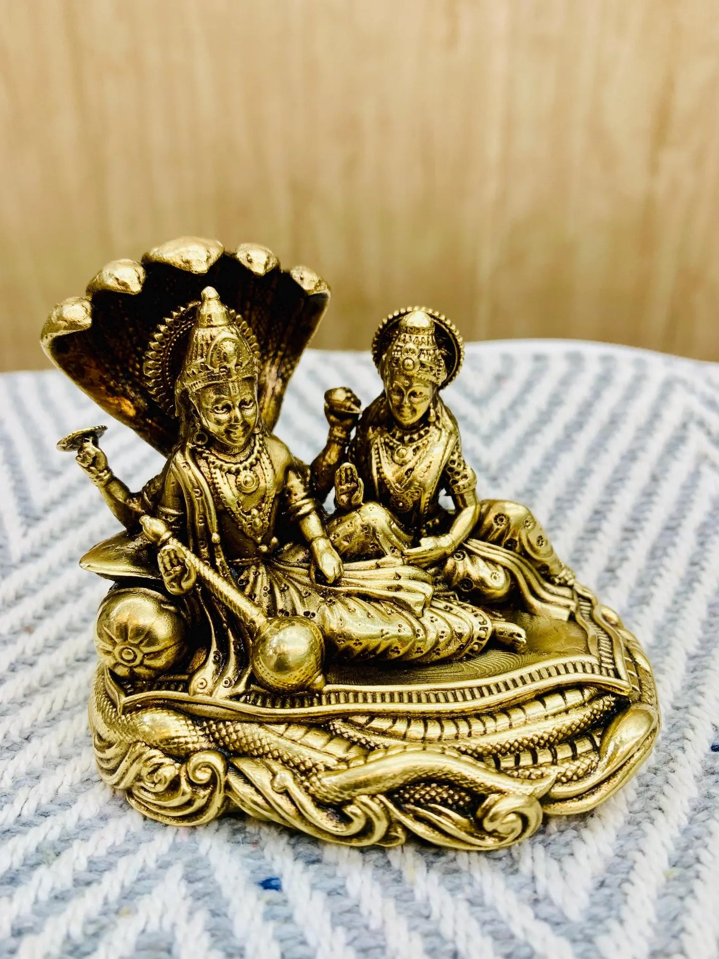 LaxmiNarayan Brass Idol 2.5 inch | 6 cm | 165 gm | Hindu Home Decor Spiritual Altar Statue Prosperity Symbol Perfect Gift Idea