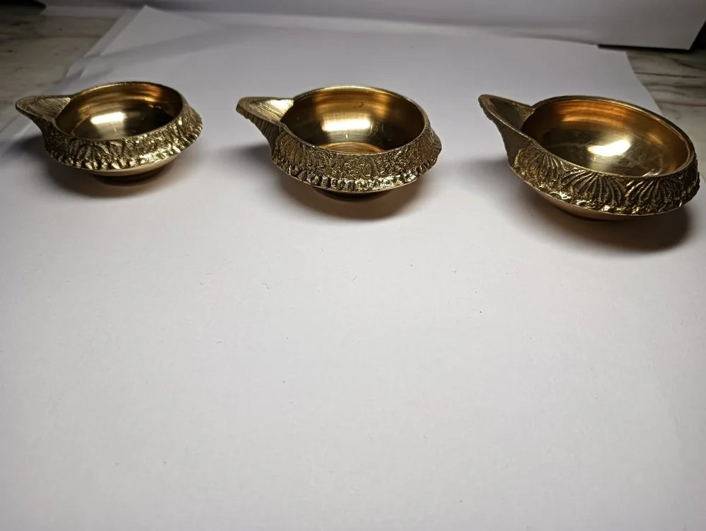 Brass Pooja Items( Deep/lemp/Diya)
